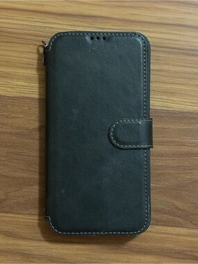 Classic Black Flip Wallet Phone Case - Sleek Protective Cover